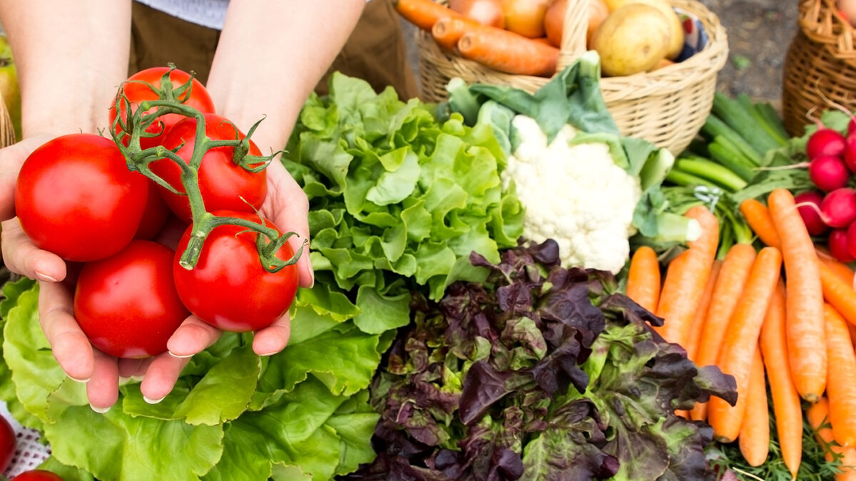 20 idee su Frutta e verdura | verdura, frutta, espositori, image size:1200x675