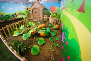 crocexpo-vegetable garden-children